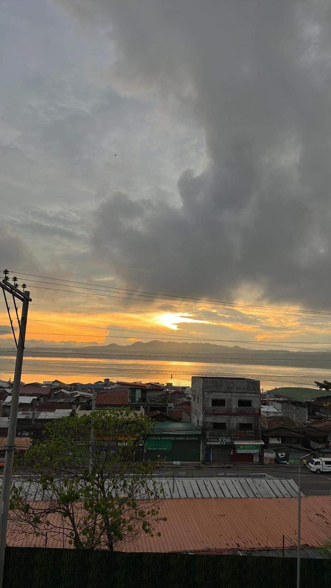 4Th Floor - Sea View Of Seawind Condominium Davao Exterior foto